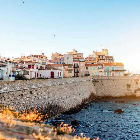 Le Cocon - Hypercentre Antibes, Netflix, Clim 앙티브